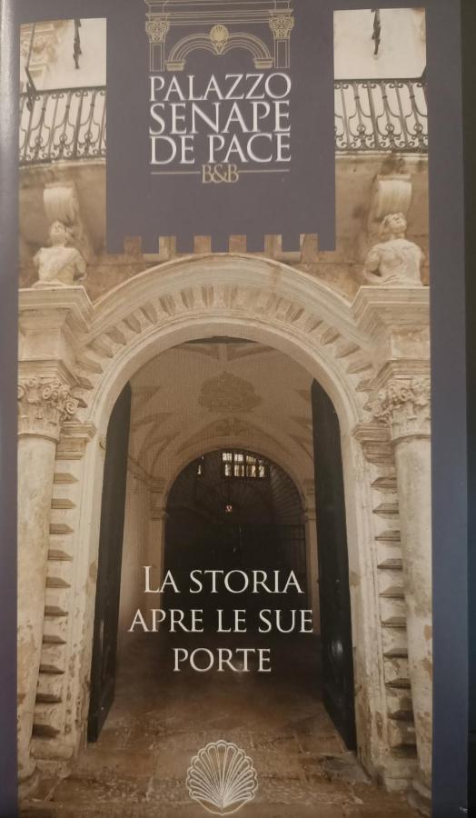 ガリポリ Palazzo Senape De Pace Bed & Breakfast エクステリア 写真