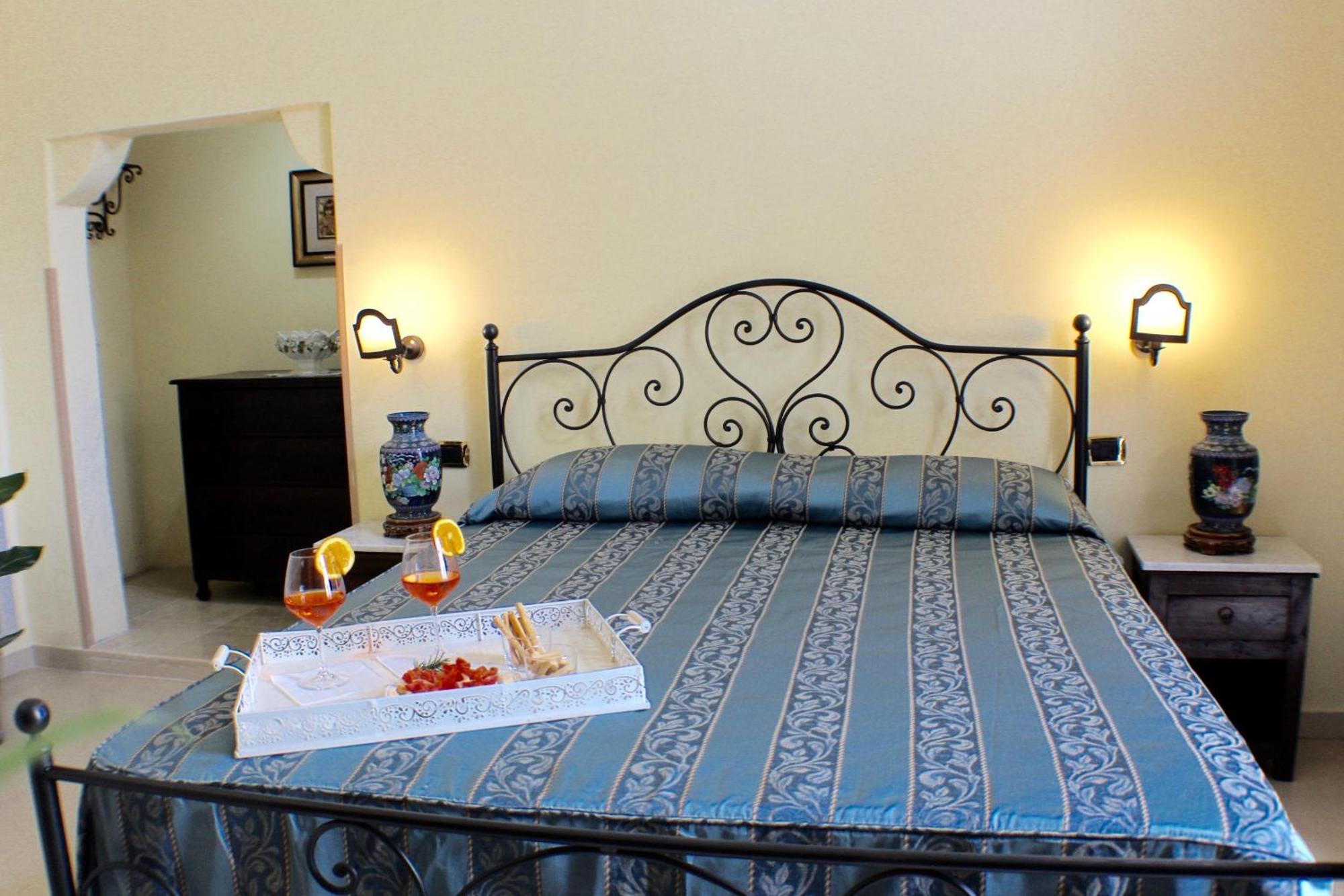 ガリポリ Palazzo Senape De Pace Bed & Breakfast エクステリア 写真